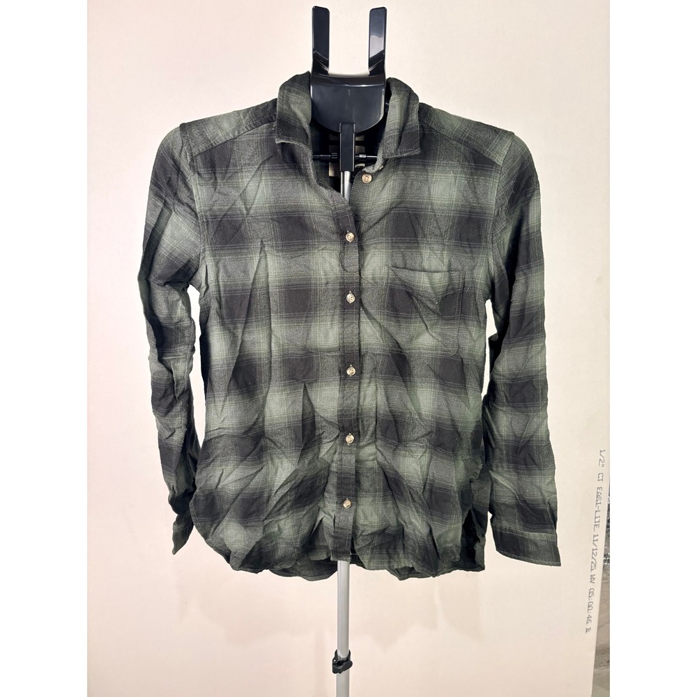 American Eagle Outfitters Green Plaid Boyfriend Fit Flannel Button Down Shirt S